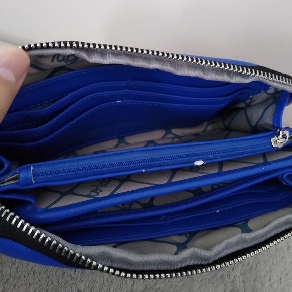Co-lab Royal Blue Grained Clutch Purse - Picture 9 of 14